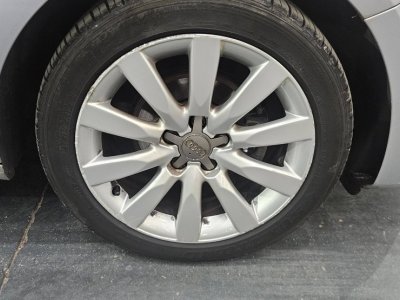 Audi A1  14 TDI 90ch ultra Ambiente   - 14