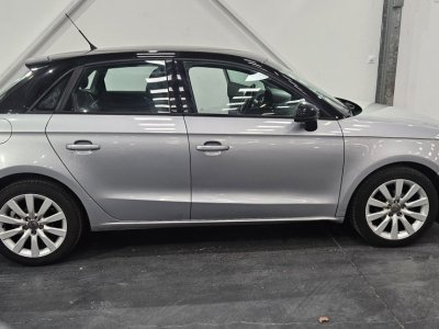 Audi A1  14 TDI 90ch ultra Ambiente   - 15