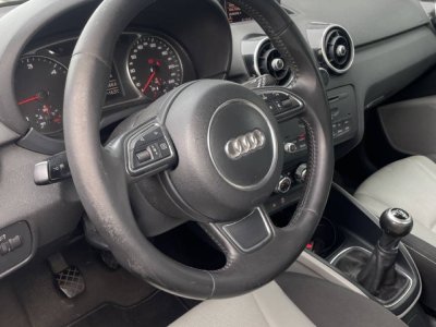 Audi A1  16 TDI 105ch FAP Ambition Luxe   - 11