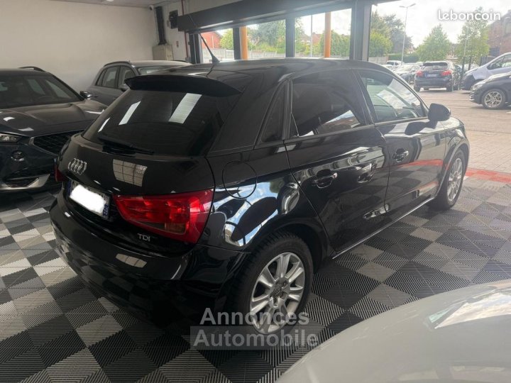 Audi A1 Ambiente - 4