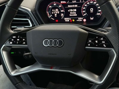 Audi Q4 E-Tron Sportback 40 sportback / pano / s-line / camera / acc / leder / 83kWh   - 40