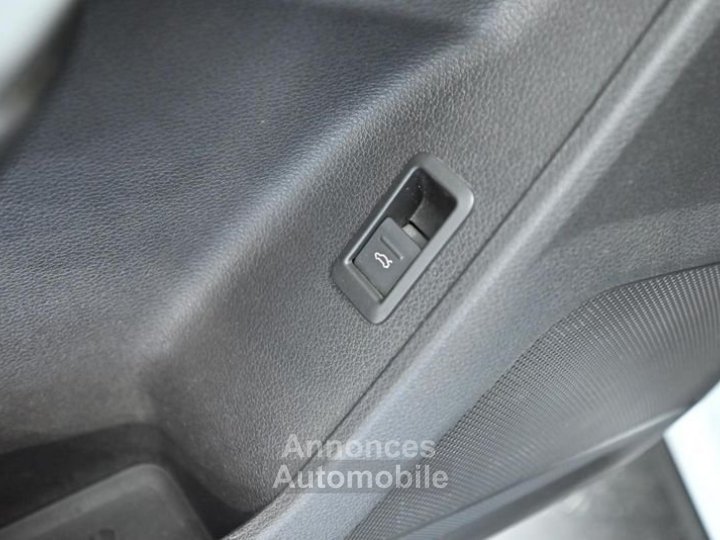 Audi Q3 Sportback 35 TDI 150 ch S tronic 7 Business line - 41