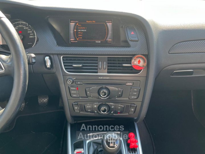 Audi A4 Avant 20 TDI DPF - 143 CH  BREAK Attraction GARANTIE 12 MOIS - 10