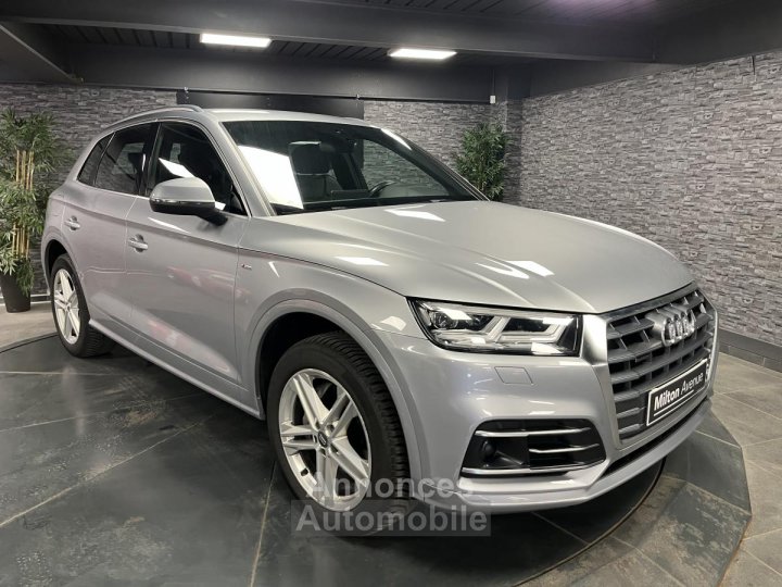 Audi Q5 Quattro 20 40 TDI - 190 - BV S-tronic  S line - 6