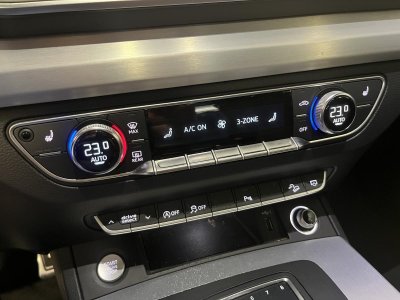Audi Q5 Quattro 20 40 TDI - 190 - BV S-tronic  S line   - 17