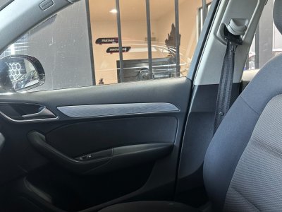 Audi Q3 20 TDI 177 ch Quattro Ambiente PHASE 2 S tronic 7 ~ Climatisation automatique bi-zone ~ Écran multimédia ~ Radars AR   - 24