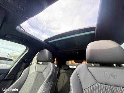 Audi Q3 20 35 TDI 150 ch S-LINE BVA TOIT OUVRANT CARPLAY ATTELAGE AMOV   - 8
