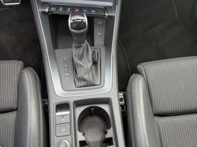 Audi Q3 20 35 TDI 150 ch S-LINE BVA TOIT OUVRANT CARPLAY ATTELAGE AMOV   - 11