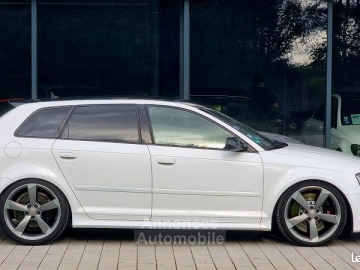 Audi RS3 SPORTBACK 25 TFSI 340CH QUATTRO S TRONIC 7 - 4
