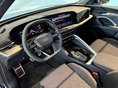 Audi Q5 Sportback e-hybrid 299 ch S tronic 7 Quattro S line   - 14