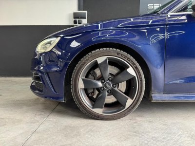 Audi S3 Quattro 20 TFSI 300 S-TRONIC Toit Ouvrant / Siéges chauffant / Ligne Miltek   - 4