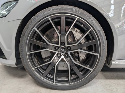 Audi RS6 AVANT PERFORMANCE 605 CH - SUIVI COMPLET - CERAMIQUE - PACK CARBONE - DYNAMIC %2B - IMMAT FR - 5