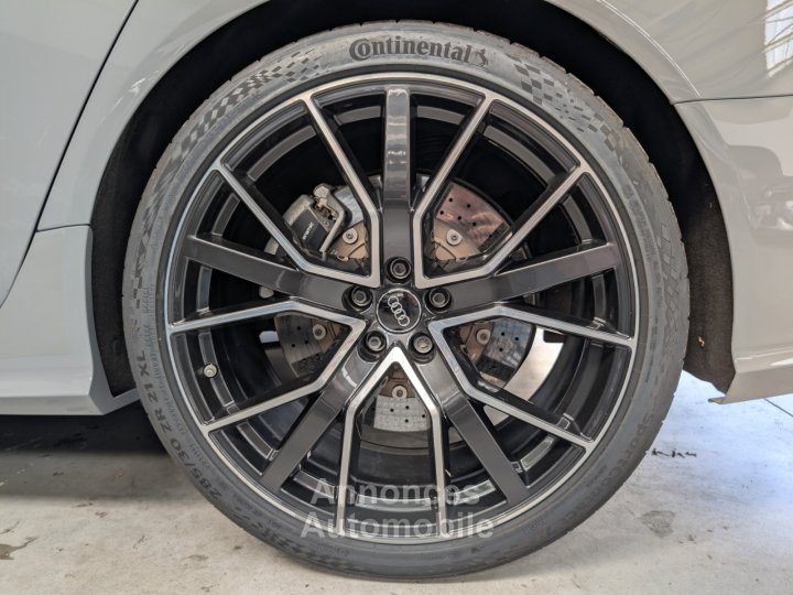 Audi RS6 AVANT PERFORMANCE 605 CH - SUIVI COMPLET - CERAMIQUE - PACK CARBONE - DYNAMIC %2B - IMMAT FR - 6