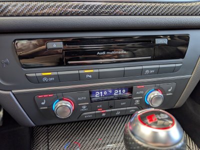 Audi RS6 AVANT PERFORMANCE 605 CH - SUIVI COMPLET - CERAMIQUE - PACK CARBONE - DYNAMIC %2B - IMMAT FR - 28