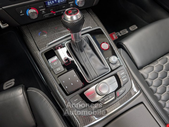Audi RS6 AVANT PERFORMANCE 605 CH - SUIVI COMPLET - CERAMIQUE - PACK CARBONE - DYNAMIC %2B - IMMAT FR - 29