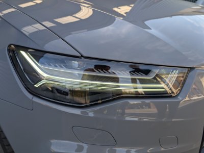 Audi RS6 AVANT PERFORMANCE 605 CH - SUIVI COMPLET - CERAMIQUE - PACK CARBONE - DYNAMIC %2B - IMMAT FR - 57