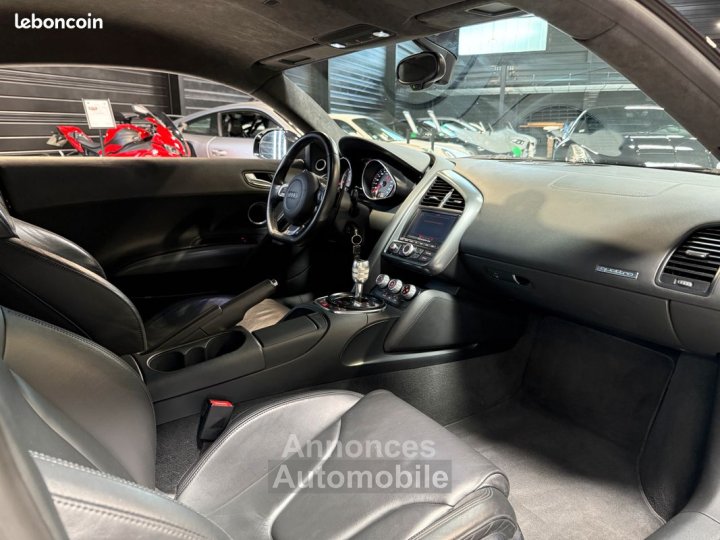Audi R8 V8 42 FSi 420ch R-Tronic Quattro | PACK CARBONE MAGNETIC RIDE FREINS CERAMIQUES 678 euros-mois - 8