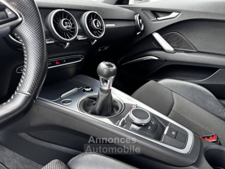 Audi TT III 20 TFSI 230ch S line - 23