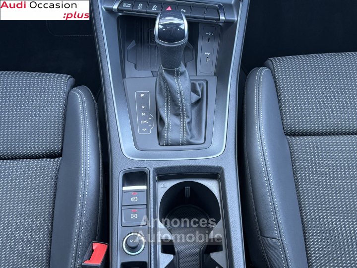 Audi Q3 35 TFSI 150 ch S tronic 7 S line - 19
