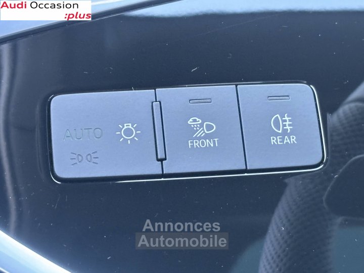 Audi Q3 35 TFSI 150 ch S tronic 7 S line - 28