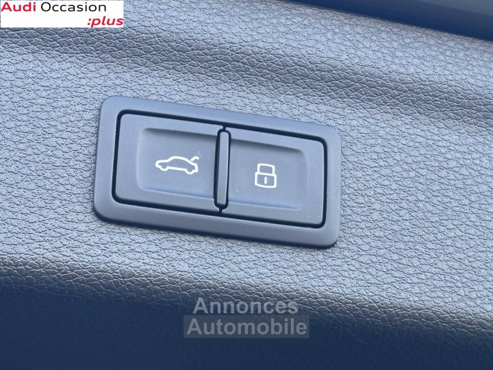 Audi Q3 35 TFSI 150 ch S tronic 7 S line - 36