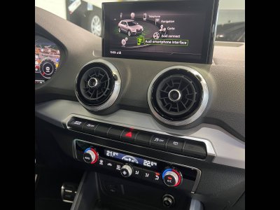 Audi Q2 35 TFSI 150 S tronic 7 S line   - 3