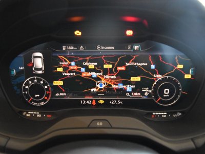 Audi Q2 14 TFSI COD 150 ch BVM6 S Line   - 16