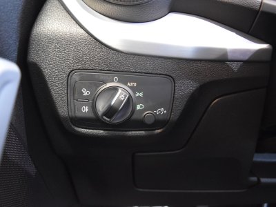 Audi Q2 14 TFSI COD 150 ch BVM6 S Line   - 23