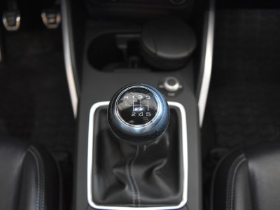 Audi Q2 14 TFSI COD 150 ch BVM6 S Line   - 26