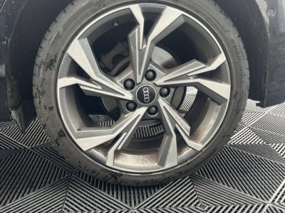 Audi A3 Sportback IV 30 TFSI 110ch S line   - 21