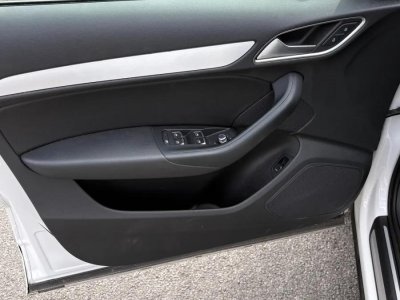 Audi Q3 20 TDI 184 S-LINE QUATTRO S-TRONIC / Toit ouvrant   - 11