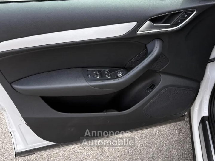 Audi Q3 20 TDI 184 S-LINE QUATTRO S-TRONIC / Toit ouvrant - 11