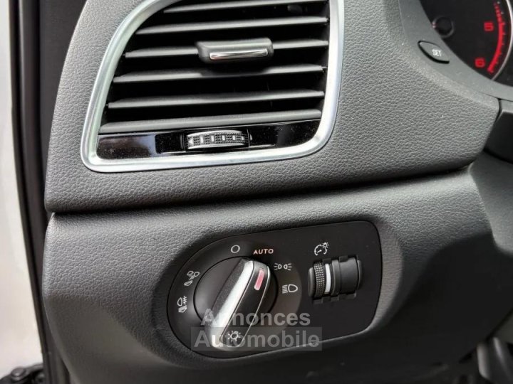 Audi Q3 20 TDI 184 S-LINE QUATTRO S-TRONIC / Toit ouvrant - 13