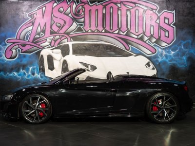 Audi R8 Spyder V10 PERF   - 2