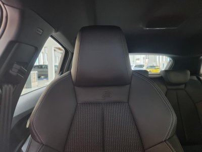 Audi A3 IV (2) SPORTBACK 15 35 TFSI MILD HYBRID 150 S LINE S TRONIC 7 - 14