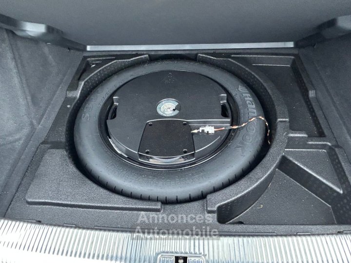 Audi Q3 20 TDI Ultra 150 ch S line - 18