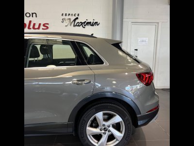Audi Q3 35 TFSI 150 ch S tronic 7 Design Luxe   - 4