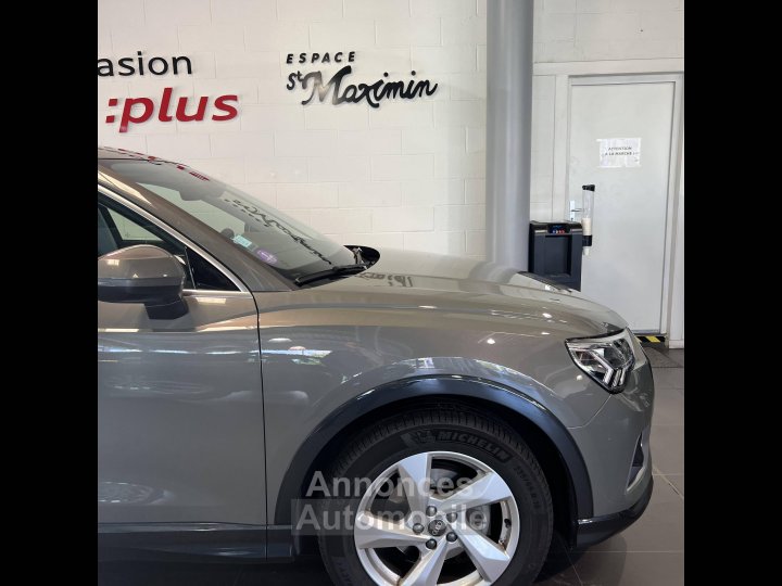 Audi Q3 35 TFSI 150 ch S tronic 7 Design Luxe - 8