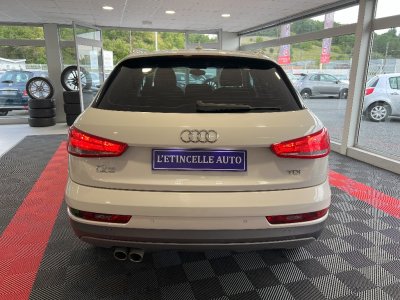 Audi Q3 20 TDI Ultra 150 ch Ambiente   - 9