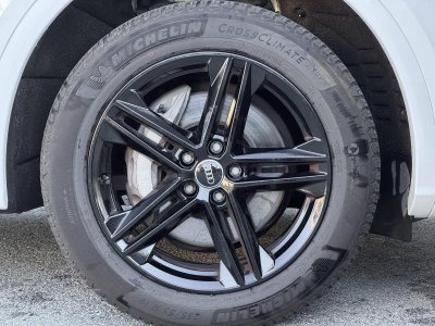 Audi Q5 50 TFSI e 299ch S line quattro S tronic 7 Euro6d-T 15cv   - 9