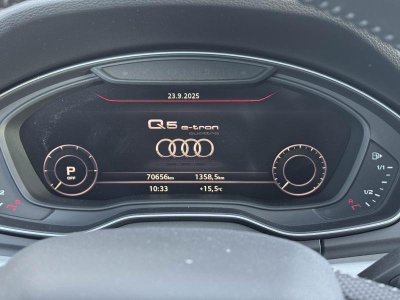 Audi Q5 50 TFSI e 299ch S line quattro S tronic 7 Euro6d-T 15cv   - 14