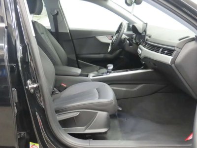 Audi A4 Avant 30TDi Adv STRONIC   - 8