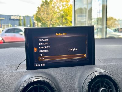 Audi Q2 20 TDI 150 ch S tronic 7 Quattro S Line   - 9