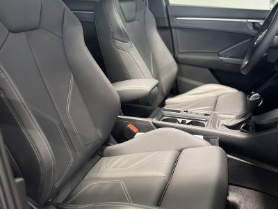 Audi Q3 35 TFSI 150 ch S tronic 7 S line   - 10