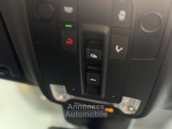 Audi Q3 35 TFSI 150 ch S tronic 7 S line - 12