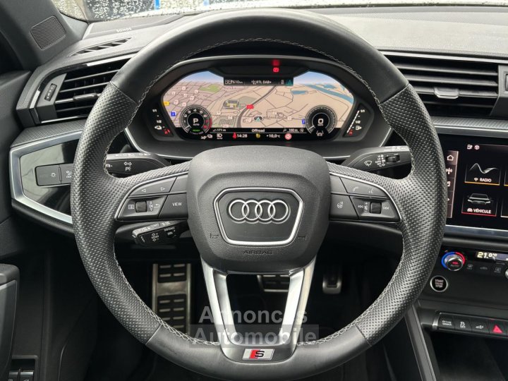 Audi Q3 45 TFSI e - 245 - BV S-Tronic 6  S Line - 5
