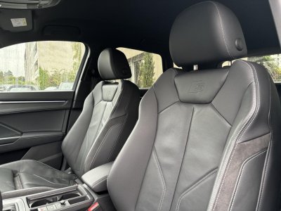 Audi Q3 45 TFSI e - 245 - BV S-Tronic 6  S Line   - 14