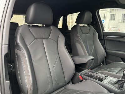 Audi Q3 45 TFSI e - 245 - BV S-Tronic 6  S Line   - 15