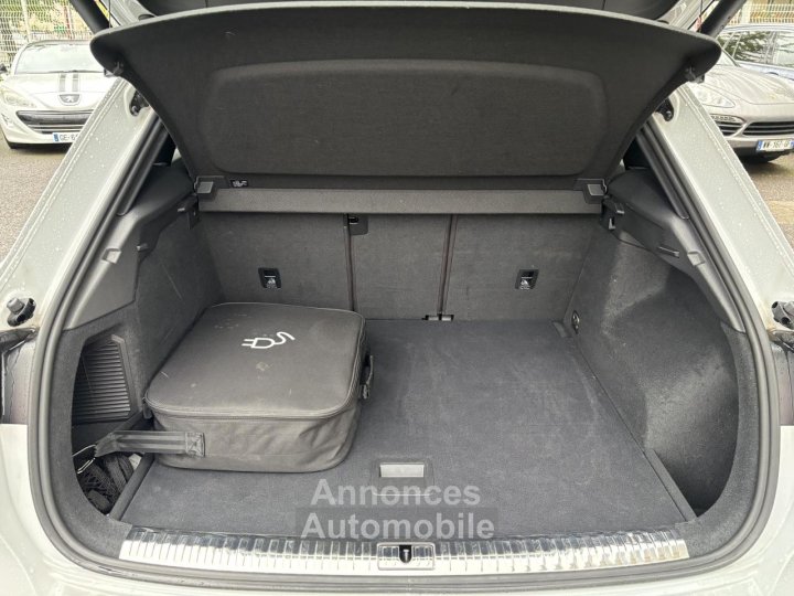 Audi Q3 45 TFSI e - 245 - BV S-Tronic 6  S Line - 17