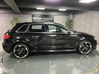 Audi A3 14 TFSI e-tron S line - 6